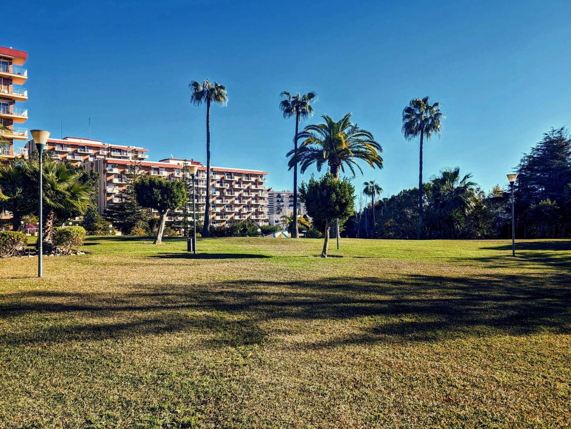 Estudio 19 Minerva Apartamentos-Piscina365-Playa-Wifi Бенальмадена Экстерьер фото