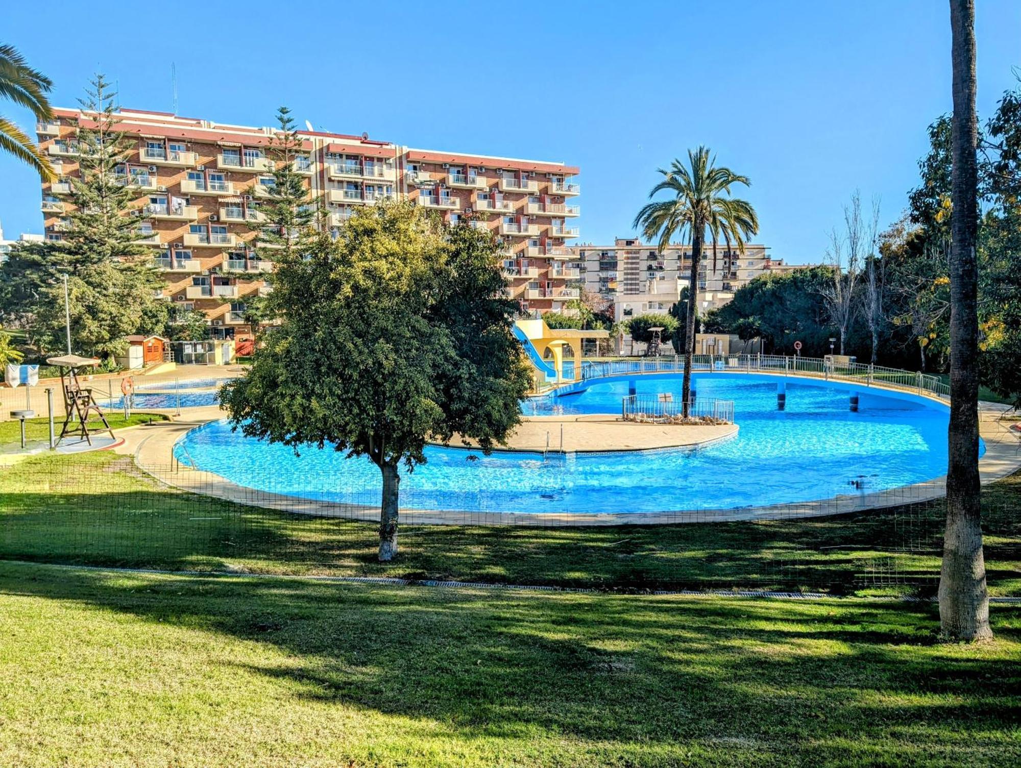 Estudio 19 Minerva Apartamentos-Piscina365-Playa-Wifi Бенальмадена Экстерьер фото